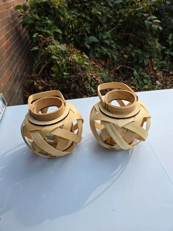 Nieuwe hout look windlichten 2 stuks beschikbaar voor biedingen