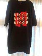 Prachtige zwart rode witte NIKKIE trui sweater dames 36 zgan, Zwart, Ophalen of Verzenden, Zo goed als nieuw, Nikkie