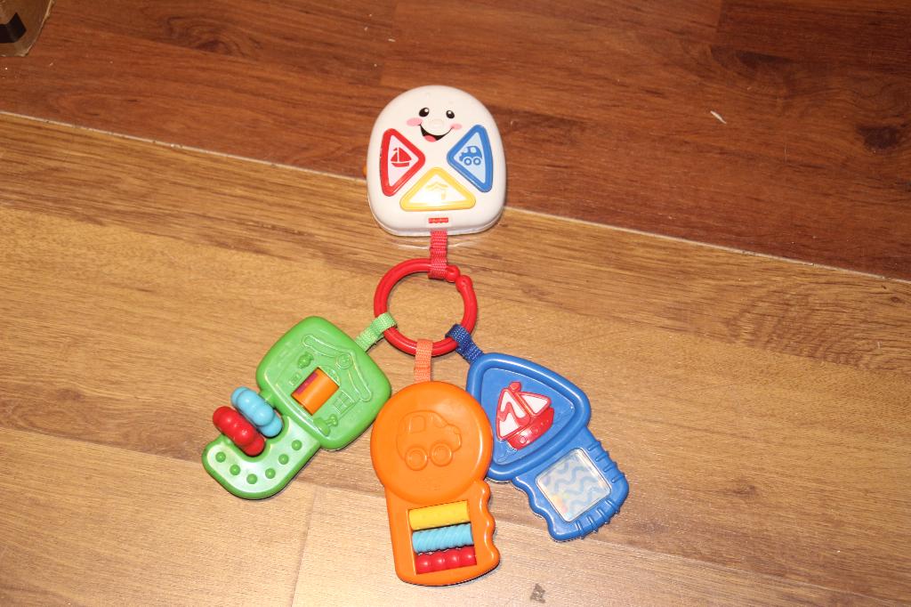 sleutels en geluidsdoosje fisher price, Kinderen en Baby's, Speelgoed | Babyspeelgoed, Ophalen of Verzenden, Gebruikt, Overige typen