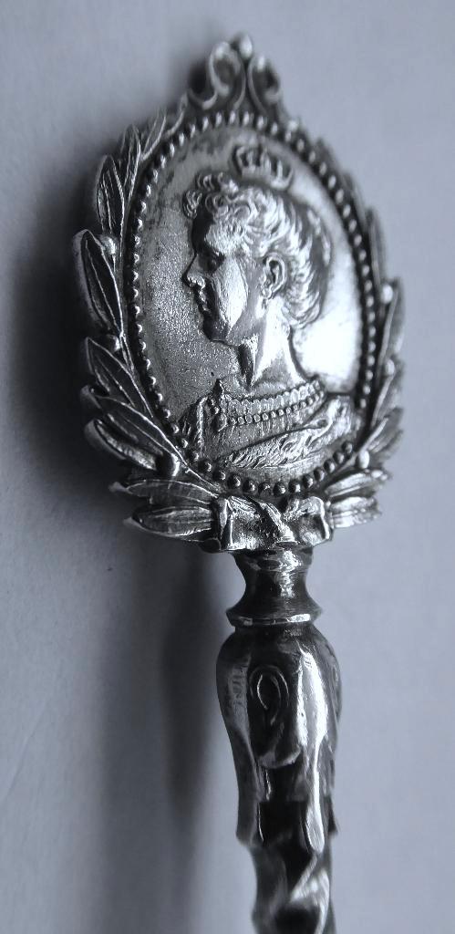 Zilveren lepeltje Kon. Wilhelmina 1898, Antiek en Kunst, Antiek | Bestek, Verzenden