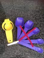 Tupperware Ei scheider, Huis en Inrichting, Keuken | Tupperware, Ophalen of Verzenden, Zo goed als nieuw, Geel, Overige typen