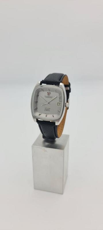 Omega Constellation electronic F300 herenhorloge.  beschikbaar voor biedingen