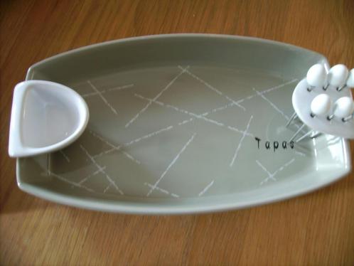 tapasset Toledo, Huis en Inrichting, Keuken | Servies, Nieuw, Schaal of Schalen, Overige stijlen, Porselein, Ophalen of Verzenden