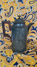ANTIEKE ART DECO KOFFIEPOT MET HOUTEN HANDVAT., Antiek en Kunst, Antiek | Tin, Ophalen of Verzenden