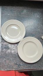 2x Wedgwood Windsor gebaksbordjes 17 cm, Nieuw, Ophalen of Verzenden, Bord(en), Wedgwood