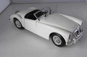 MGA twin-cam cabrio 1;16 beschikbaar voor biedingen