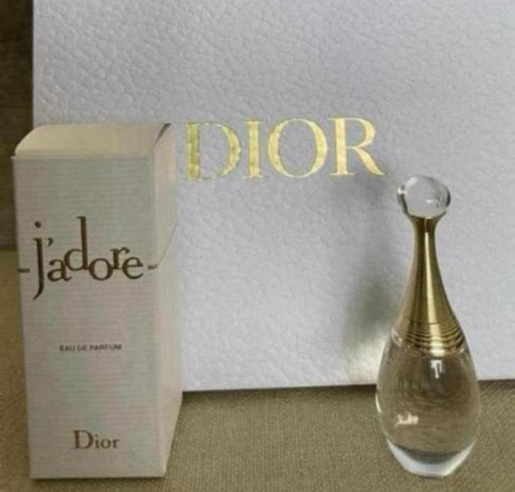 Miniatuur Dior J’adore edp 5 ml nieuw in doos + cadeautas, Verzamelen, Parfumverzamelingen, Nieuw, Miniatuur, Gevuld, Ophalen of Verzenden