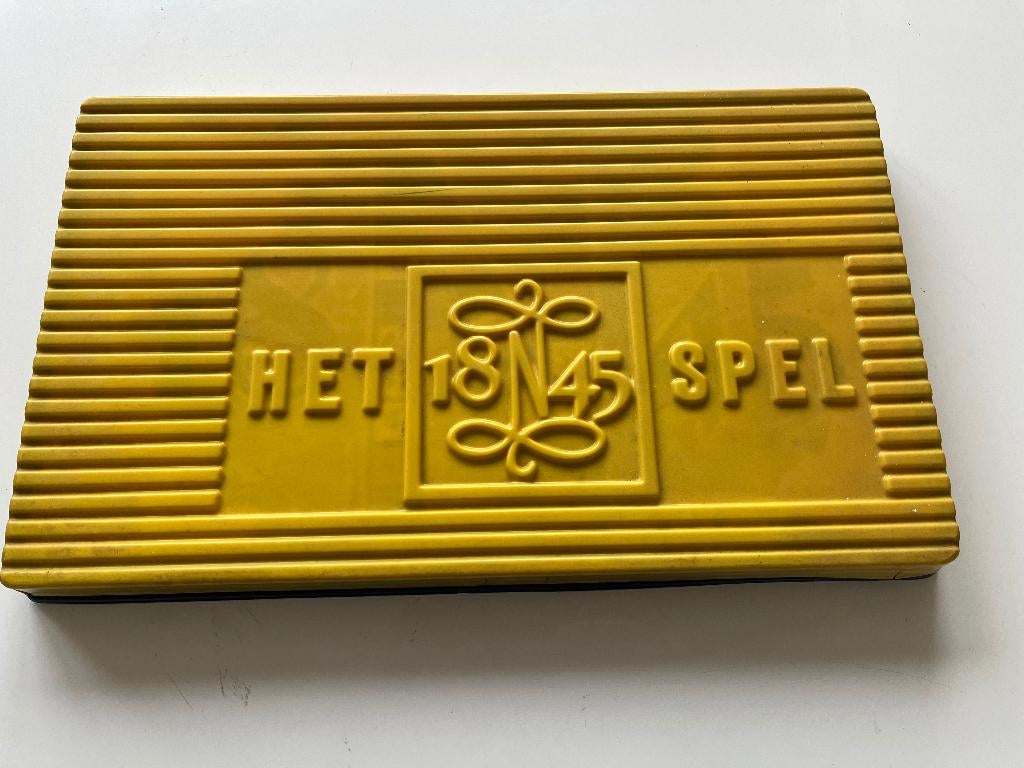 Het 1845 verzekeringsspel - 1962 versie, Hobby en Vrije tijd, Gezelschapsspellen | Bordspellen, Vijf spelers of meer, Ophalen of Verzenden