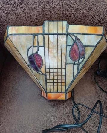 Dale tiffany lamp (Reproductie van org. Tiffany) beschikbaar voor biedingen