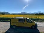 Renault Trafic buscamper off grid 2015, Caravans en Kamperen, Overige merken, Tot en met 2, Particulier, 5 tot 6 meter