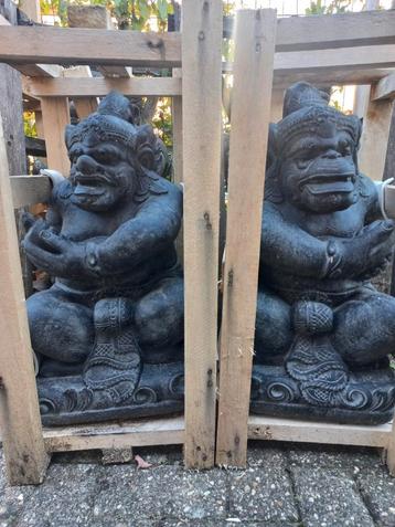 Massieve Betonnen Welkomstbeelden uit Bali beschikbaar voor biedingen