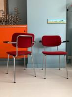 Twee buisframe stoelen met armleuningen, Huis en Inrichting, Ophalen, Gebruikt, Twee, Metaal
