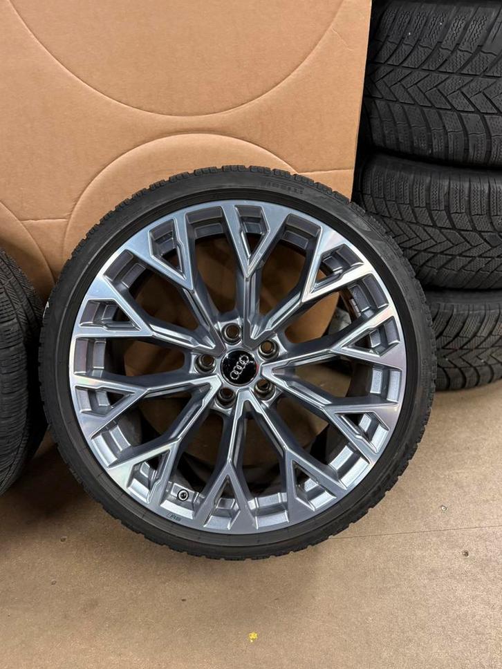 19” Origineel Audi RS3 8Y RS winterset, Auto-onderdelen, Banden en Velgen, Banden en Velgen, Winterbanden, 19 inch, 265 mm, Personenwagen