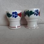 Boerenbont eierdopjes op voet - 2 stuks -, Overige typen, Ophalen of Verzenden, Zo goed als nieuw, Aardewerk