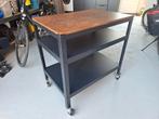 Werkbank/Tafel op Wielen - Metaal & Hout - Zo Goed Als Nieuw, Doe-het-zelf en Verbouw, Werkbanken, Ophalen, Zo goed als nieuw