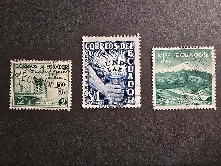 Kaveltje Ecuador, Postzegels en Munten, Postzegels | Amerika, Gestempeld, Zuid-Amerika, Ophalen of Verzenden