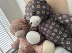 2 Grote Knuffelberen Gucci & LV, Kinderen en Baby's, Speelgoed | Knuffels en Pluche, Ophalen of Verzenden, Zo goed als nieuw, Beer