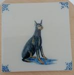Tegeltje met Dobermann, Antiek en Kunst, Ophalen of Verzenden