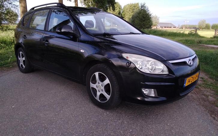 Hyundai i30 1.6 I Cvvt Crosswagon 2008 Airco NAVI, Auto's, Hyundai, Bedrijf, i30, ABS, Airbags, Airconditioning, Boordcomputer