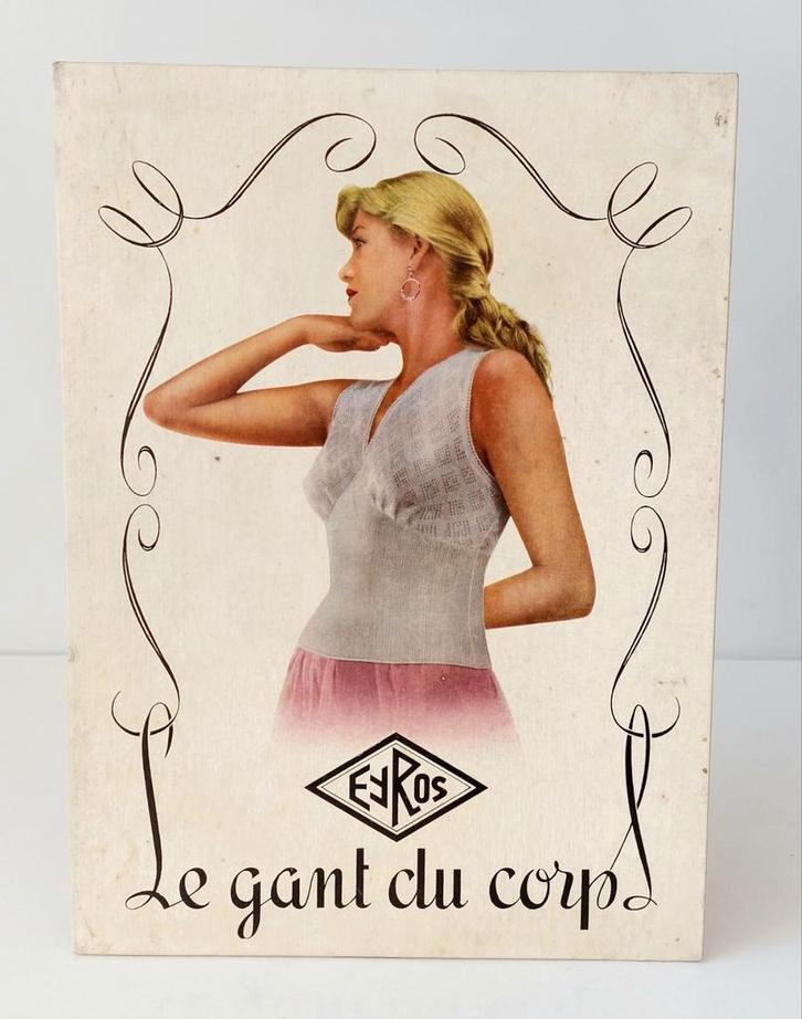 Oud reclamebord display reclame onderkleding B, Antiek en Kunst, Curiosa en Brocante, Verzenden