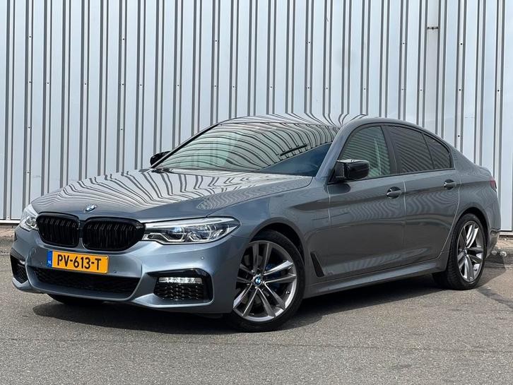 BMW 5-Serie 520i 260pk M Sport Memory Leer LED LCI 19” NAP!, Auto's, BMW, Bedrijf, 5-Serie, ABS, Adaptieve lichten, Adaptive Cruise Control