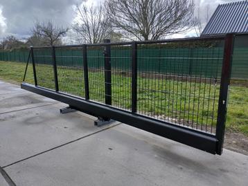 Nette Vrijdragende Schuifpoort Zwart 430x125 beschikbaar voor biedingen