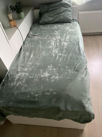 IKEA Eenpersoonsbed met lades en uitschuifbed