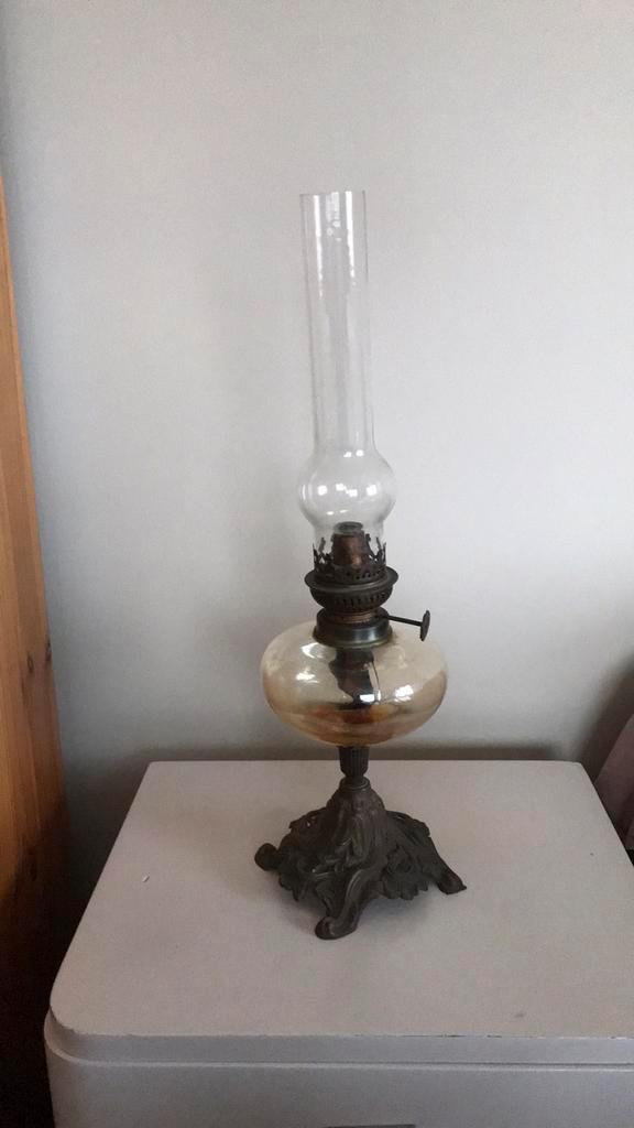 Antieke olielamp, Antiek en Kunst, Antiek | Lampen, Ophalen of Verzenden