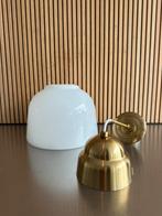 Ikea Mudderverk Hanglamp, messing/opaalwit glas, Huis en Inrichting, Lampen | Plafondlampen, Ophalen of Verzenden, Zo goed als nieuw