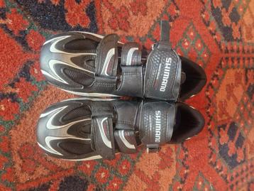 Shimano Fietsschoenen Maat 46 beschikbaar voor biedingen