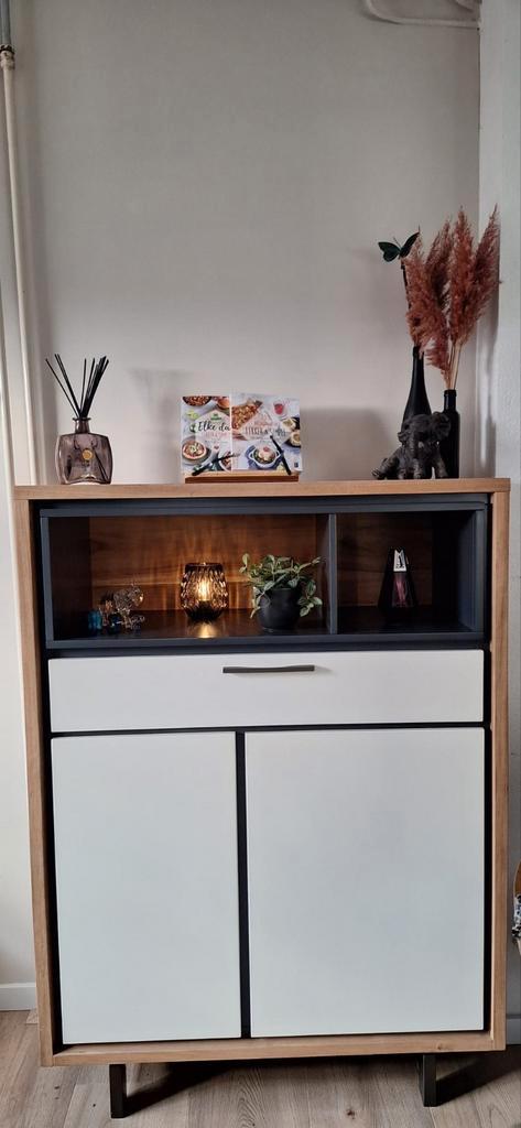Xooon Otta, highboard kast, tv-kast en hangelement, Huis en Inrichting, Kasten | Dressoirs, Zo goed als nieuw, 100 tot 150 cm