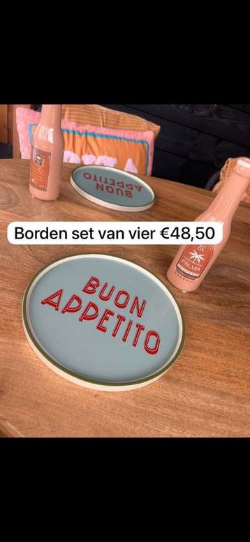 Borden beschikbaar voor biedingen