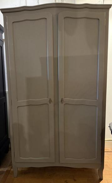 Vintage kledingkast hanglegkast garderobekast oude kast VdlM beschikbaar voor biedingen