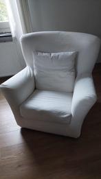 Mooie ecru Ikea fauteuil inclusief bijpassende poef, Huis en Inrichting, Ophalen, Gebruikt, 75 tot 100 cm, 75 tot 100 cm
