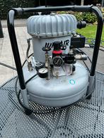 Jun-Air Compressor model 6, Doe-het-zelf en Verbouw, Compressors, Minder dan 25 liter, Ophalen, Gebruikt, Minder dan 200 liter/min