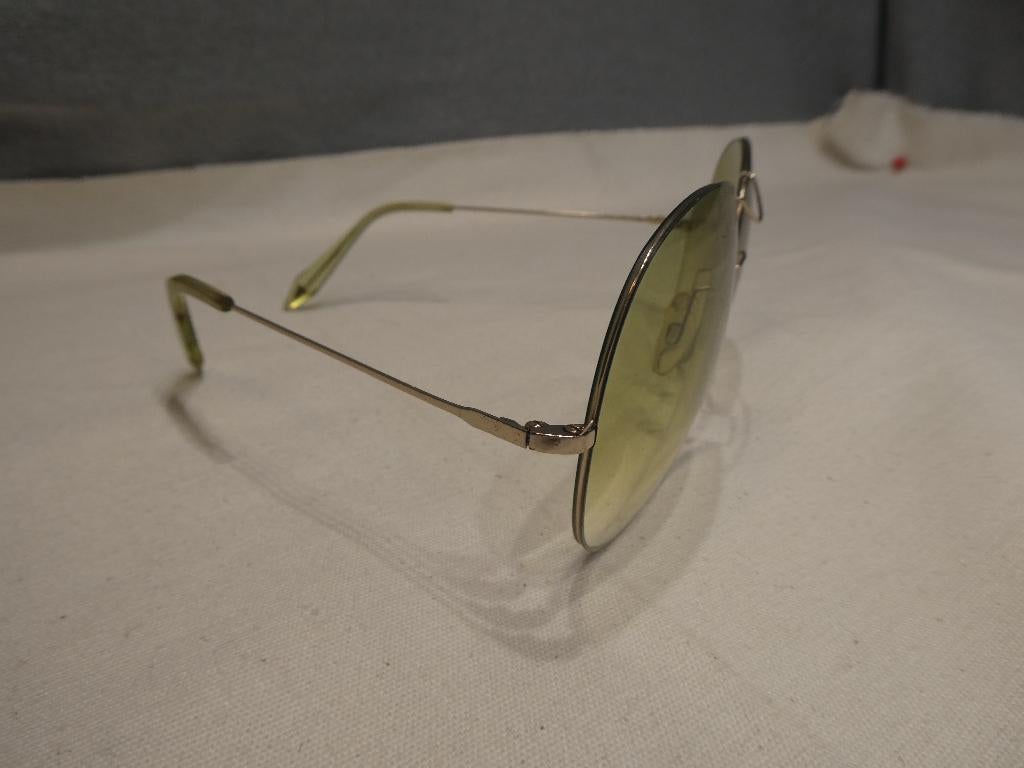 Vintage Victoria Beckham zonnebril/montuur, Overige merken, Gebruikt, Zonnebril, Overige kleuren