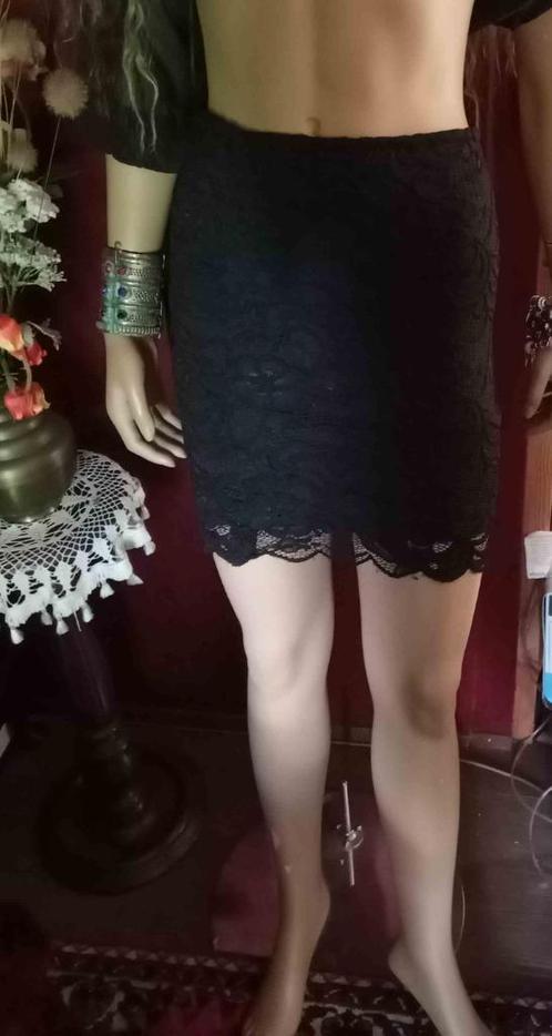 Mini rok stretch kant mt 36/38, Kleding | Dames, Rokken, Zo goed als nieuw, Maat 36 (S), Zwart, Boven de knie, Ophalen of Verzenden