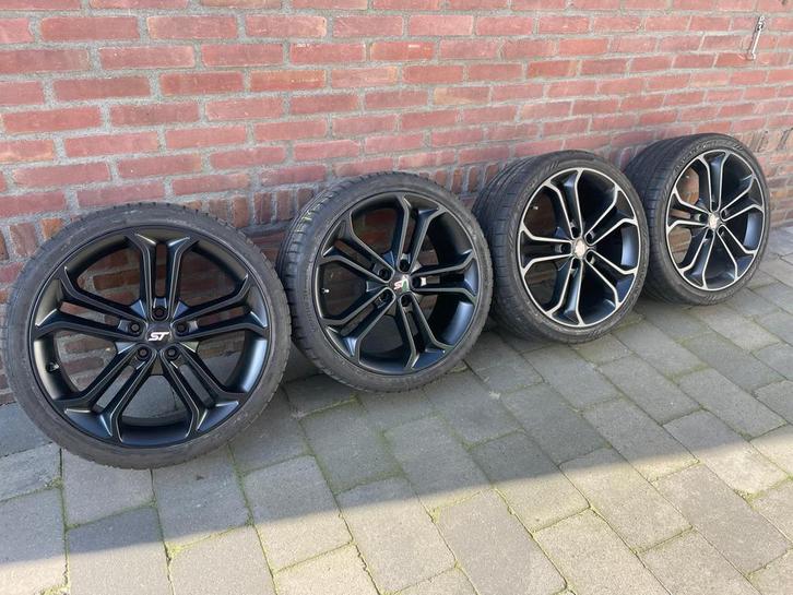 FORD Focus ST performance/ ST MK4 19 inch velgen 5x108, Auto-onderdelen, Banden en Velgen, Banden en Velgen, Zomerbanden, 19 inch