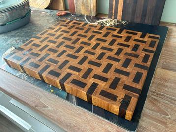 Luxe robuuste eiken/noten kopshout snijplank (45x34x4cm) beschikbaar voor biedingen