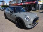 Mini Mini 1.5 Cooper Chili Serious/Aut/Panodak/navi/Leer, Auto's, Adaptive Cruise Control, 136 pk, Gebruikt, Euro 6