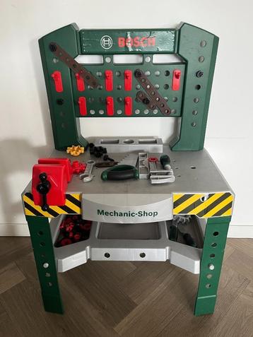 Bosch mini speelgoed werkbank met veel accessoires beschikbaar voor biedingen
