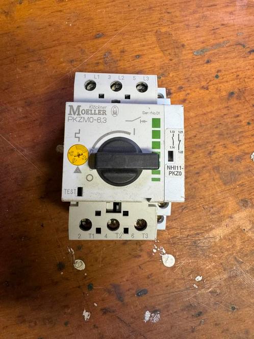 Motorbeveiligingsschakelaar Klöckner Moeller PKZMO-6,3 (6,3A, Hobby en Vrije tijd, Elektronica-componenten, Gebruikt, Ophalen of Verzenden
