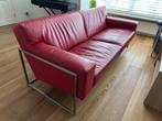 Leolux Adartne 2,5-zits bank (rood leer, rvs), Huis en Inrichting, Ophalen, Gebruikt, 150 tot 200 cm, Tweepersoons