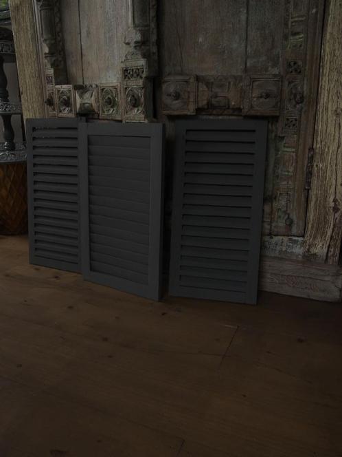 3 Kleine Houten Louvre luiken, Huis en Inrichting, Woonaccessoires | Overige, Gebruikt, Ophalen of Verzenden