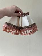 Set van 2 vintage lampenkappen roze franjes kraaltjes retro, Ophalen of Verzenden, Zo goed als nieuw, Rond, Minder dan 25 cm