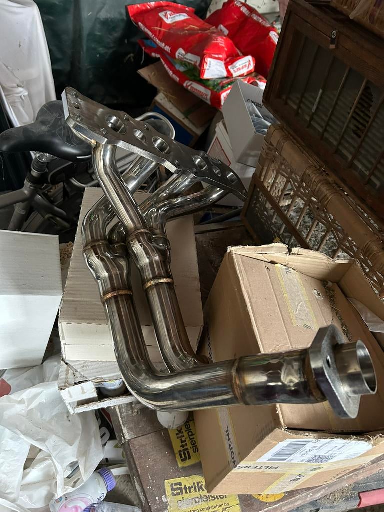 MOET WEG Suzuki swift 2005-2010 uitlaatspruitstuk NIEUW!, Auto-onderdelen, Ophalen, Nieuw, Suzuki