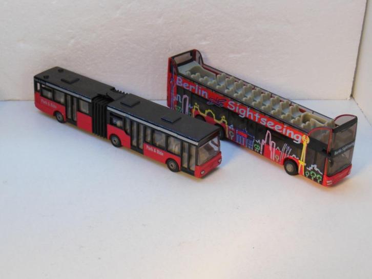 2 x MAN LIJN/STADS Busjes  -1:87 -  SUKI - ZGAN, Hobby en Vrije tijd, Modelauto's | 1:87, Zo goed als nieuw, Bus of Vrachtwagen