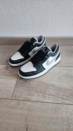 Nike air jordan 1 low shadow white maat 37.5, Kleding | Dames, Schoenen, Nike Air Jordan, Zwart, Nieuw, Ophalen of Verzenden