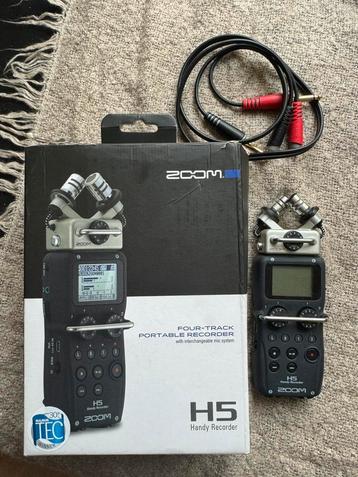 ️ Te koop: Zoom H5 Handy Recorder ️ beschikbaar voor biedingen