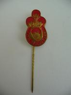 oud metalen speldje - THE BEATLES -kleur rood, Verzamelen, Speldjes, Pins en Buttons, Ophalen of Verzenden, Gebruikt, Overige onderwerpen